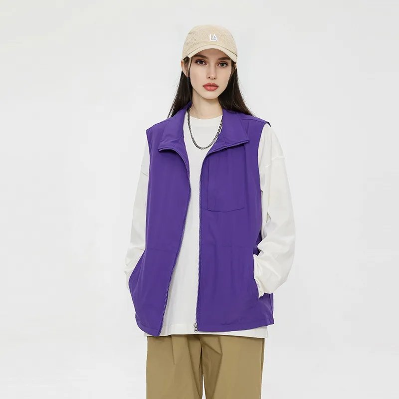ROBINHOOD Vests Women's-18