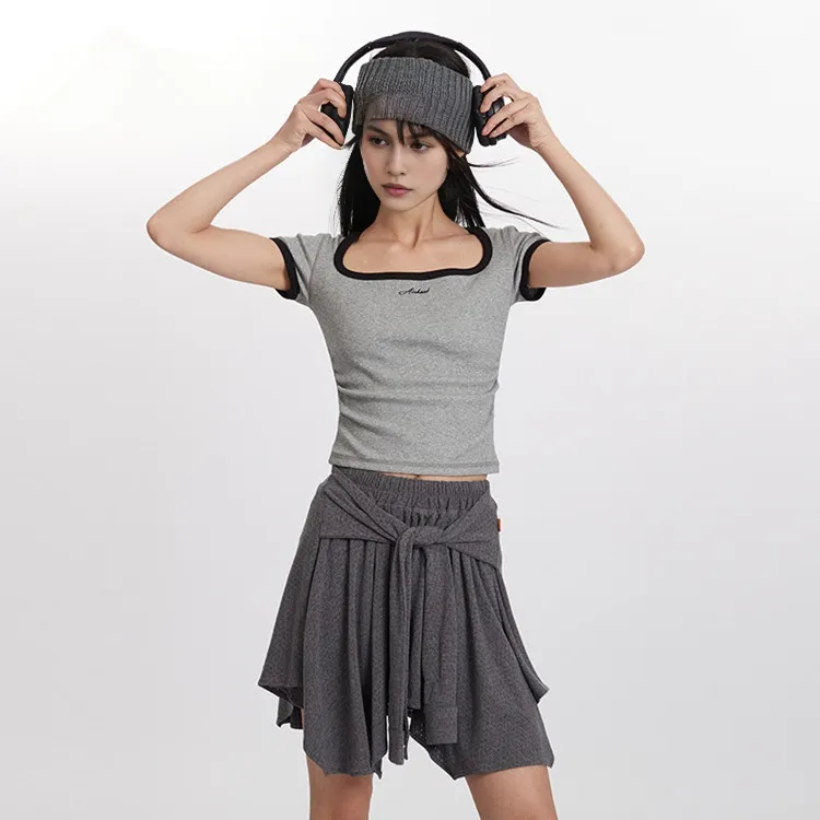 Gentle welcome T Shirts Women's-3