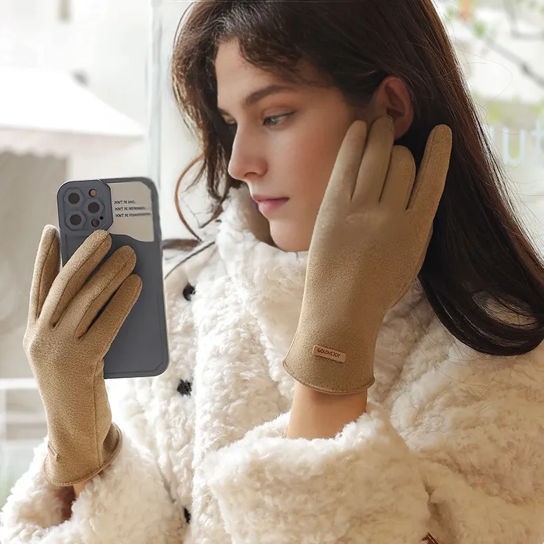 GOLOVEJOY Knit Gloves Women's-4