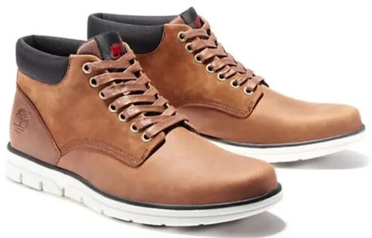 Timberland Bradstreet Chukka Boots 'Brown'-1