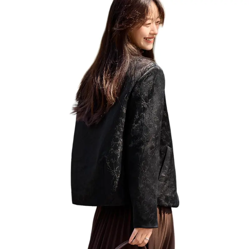 Mo Han Yi Mei Puffer Jacket Women's Black-3