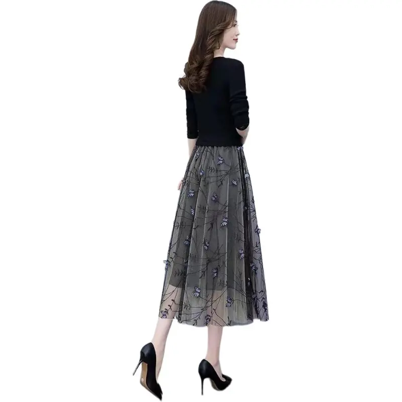 Mu Qingqing Long Sleeved Dress Women's-1