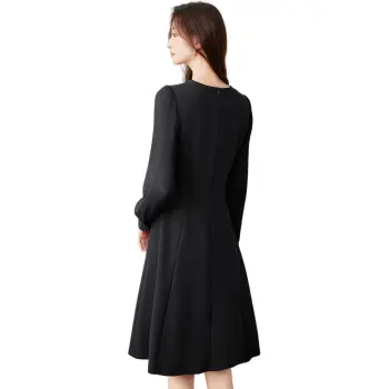 Like The Age Of Water Long Sleeved Dresses Women's