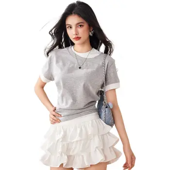La Chapelle T Shirt Women's Gray
