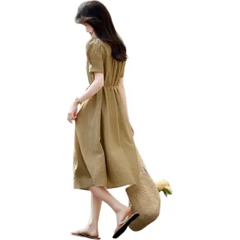 Still Quiet Short Sleeved Dress Women's Khaki Green