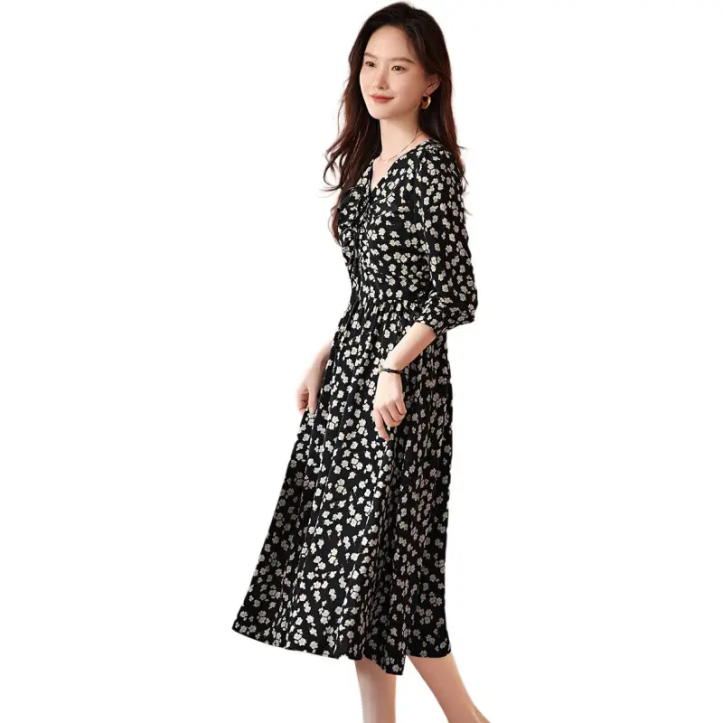 XWI Long Sleeved Dress Women's Black With Beige Floral-4