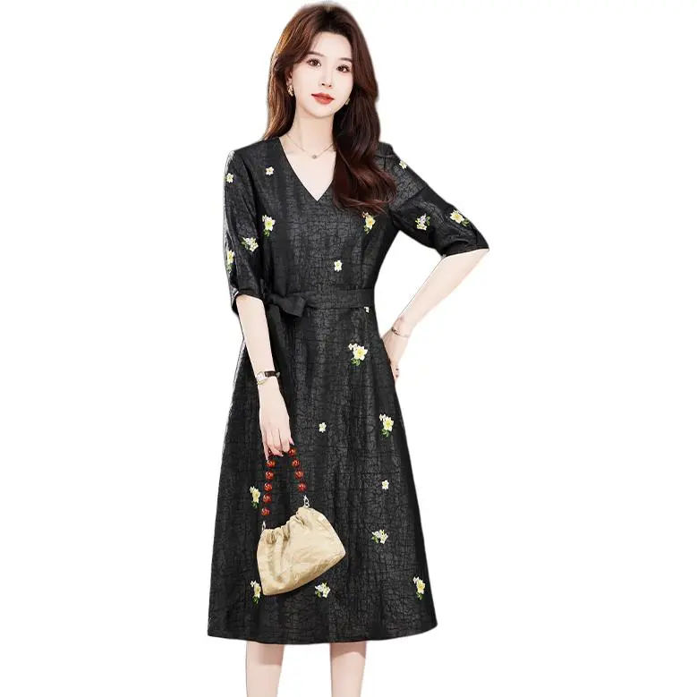 Yi Mengyuan Silk Short Sleeved Dress Women's Black-3