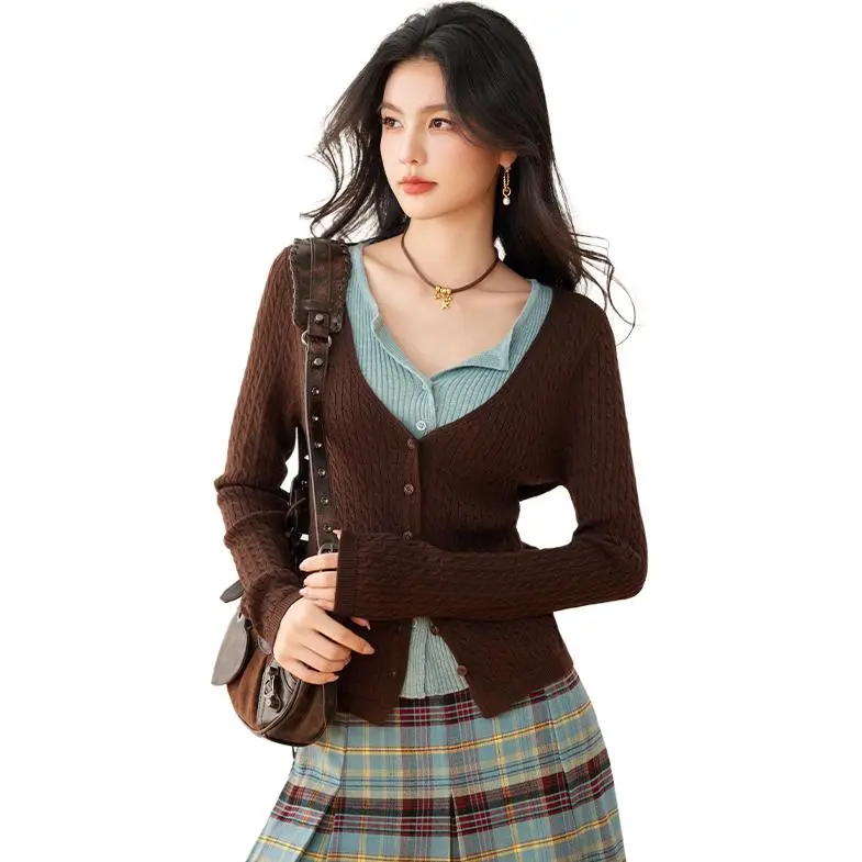 La Chapelle Knitwear Women's Coffee-1