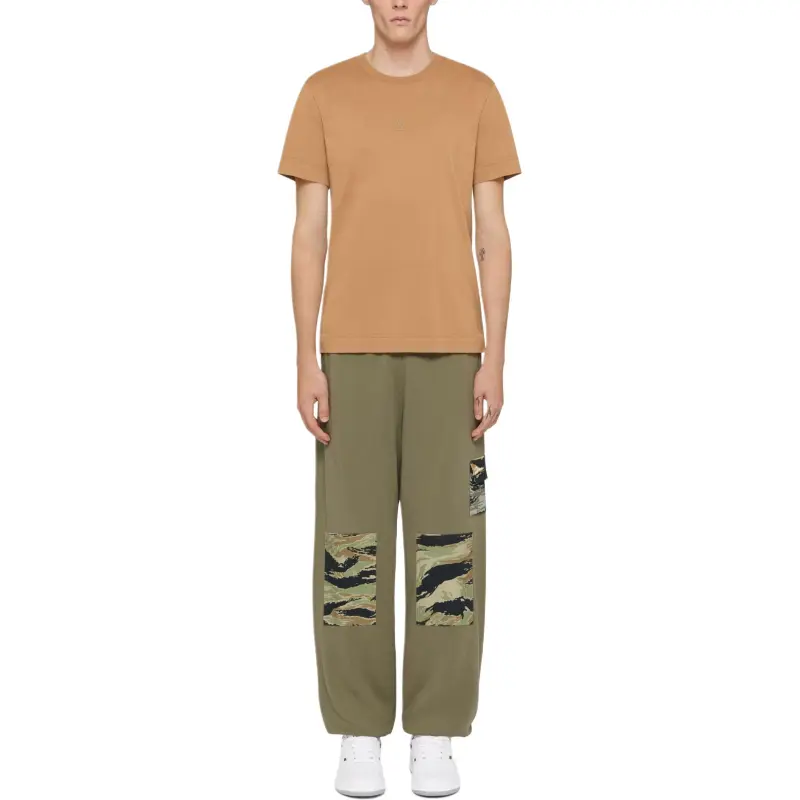Givenchy Camo print Trousers-1