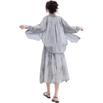 Mo Han Yi Mei Shirts Women's Gray