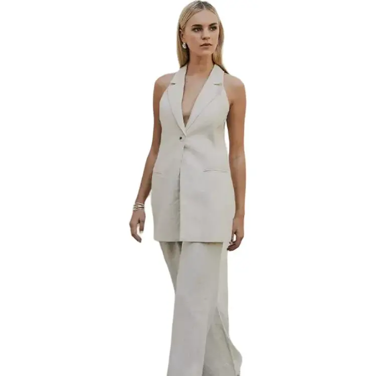 ELLIATTCOLLECTIVE Vest Women's Apricot-2