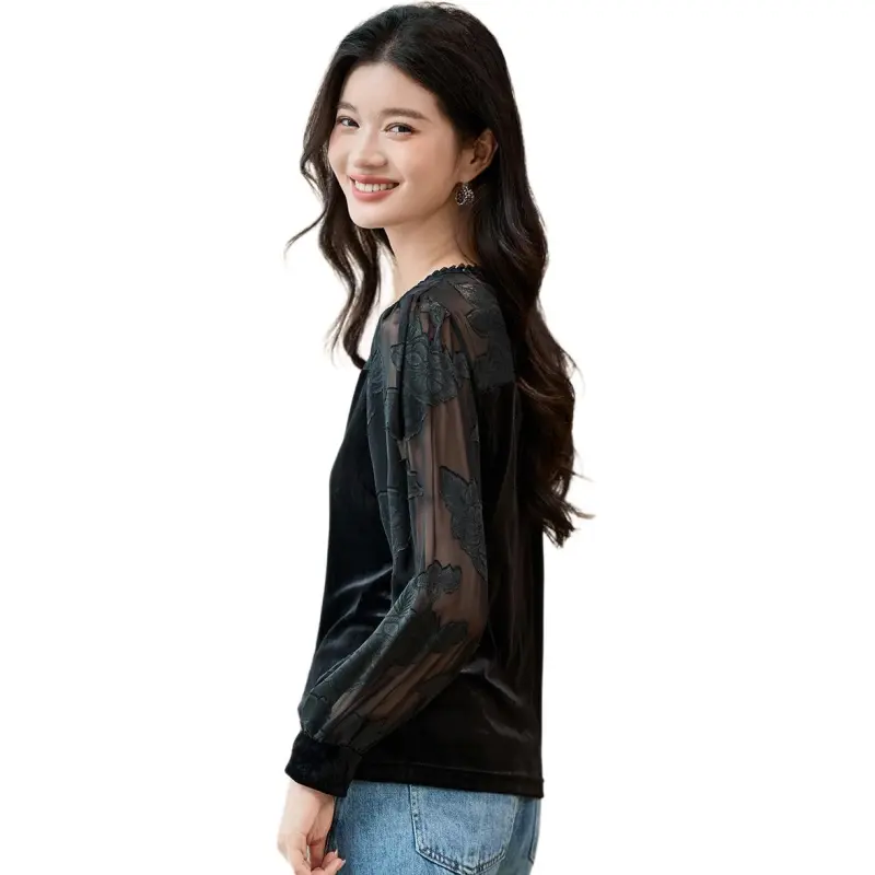 CARBAMMI T Shirts Women's Black-1