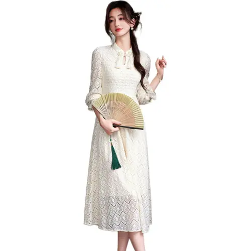 Like The Age Of Water Long Sleeved Dresses Women's Apricot