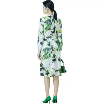 BBLLUUEE Long Sleeved Dress Women's Fruit Olive Green