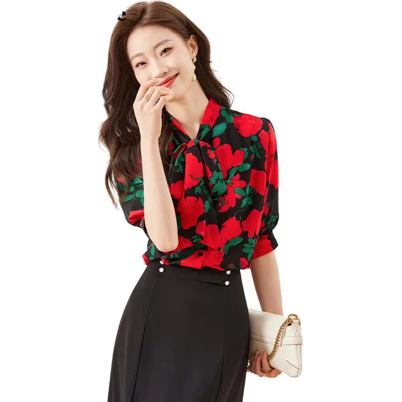 La Chapelle Shirts Women's Red Flower-4
