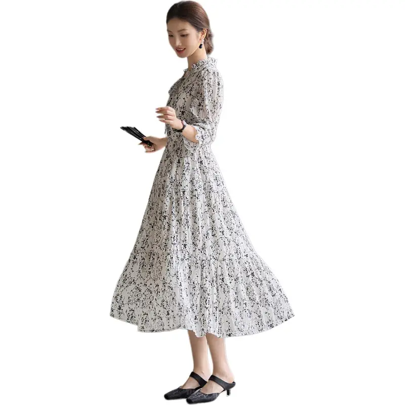 XWI Long-Sleeved Dresses Women's Beige Base With Black Flowers-4