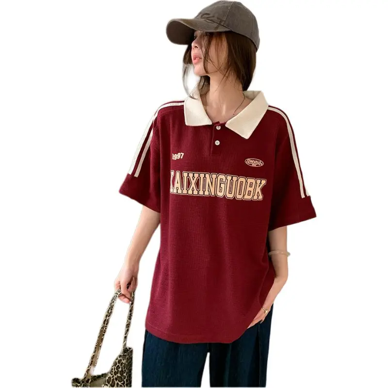 Mu Xiao Xin T Shirt Women's Maroon Letter Polo Collar T Shirt-2
