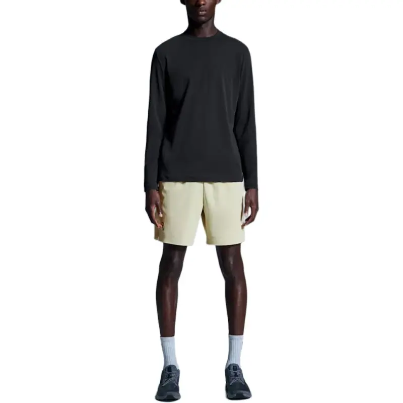 On Focus T T Shirts Men Black-1