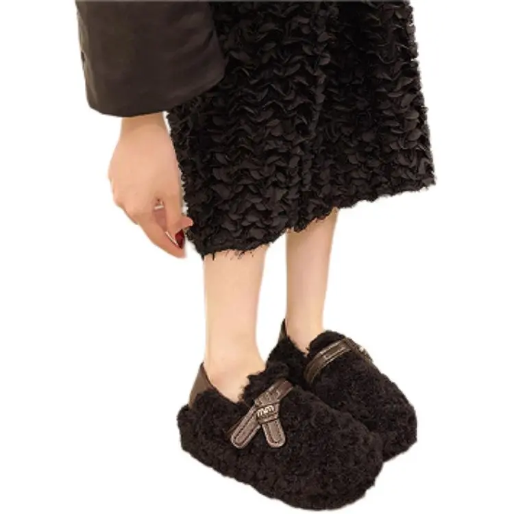 Yamada Hyakuju Home Slippers Black Coffee Ecru-2
