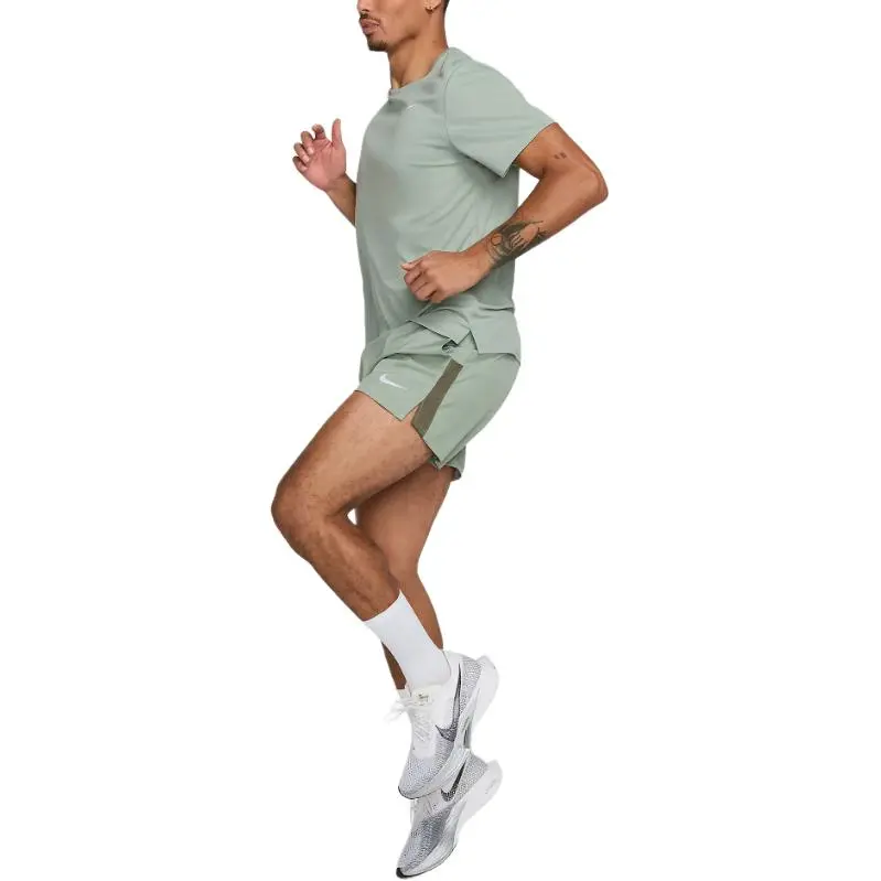 Nike Challenger Men's Dri FIT 5' Brief Lined Running Shorts-1