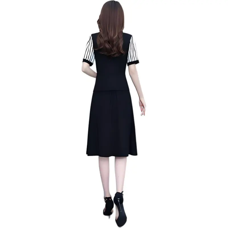 Flowers In Water Short Sleeved Dress Women's-1