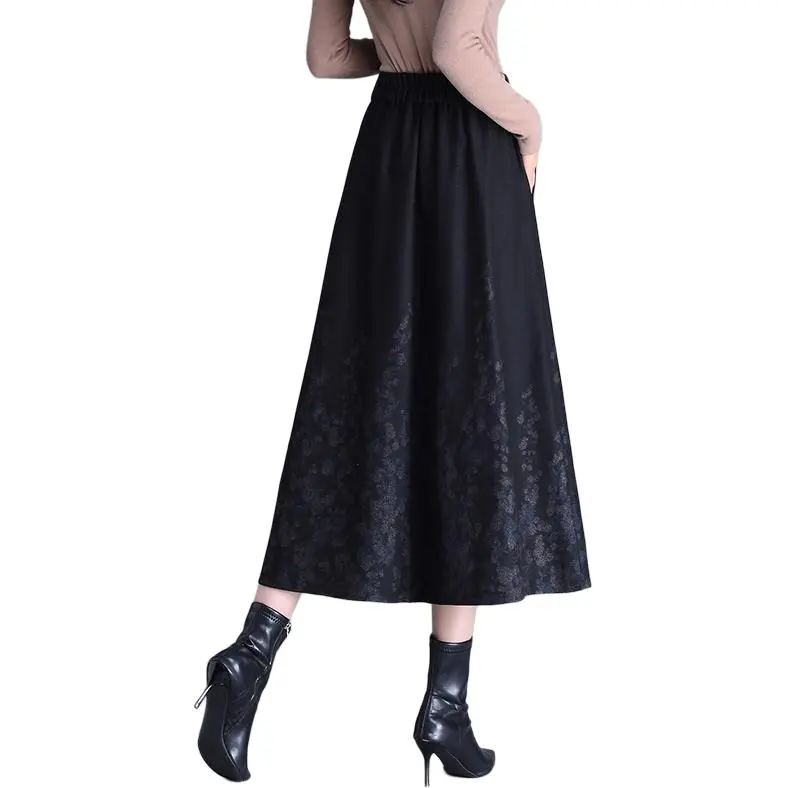La Chapelle Casual Long Skirt Women's Black-4