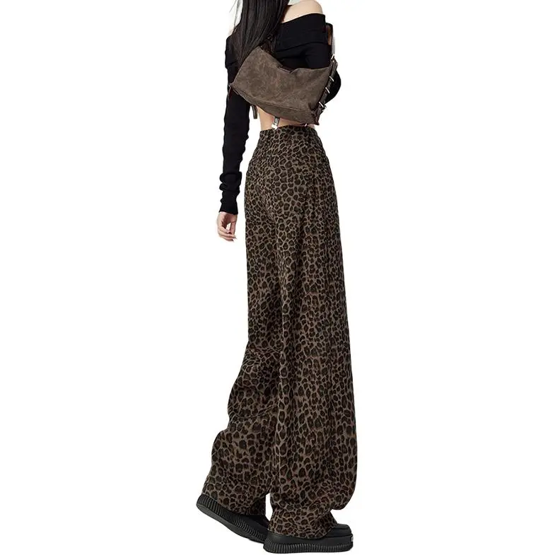 FOREVER 21 Jeans Unisex Leopard Print-1