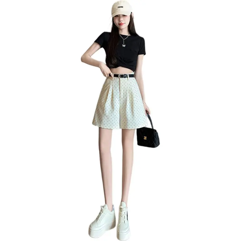 Dior Beauty Casual Shorts Women's-1