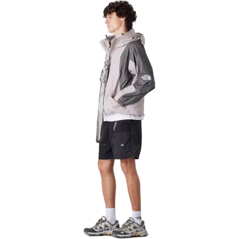 THE NORTH FACE Lightweight Performance Jacket-3