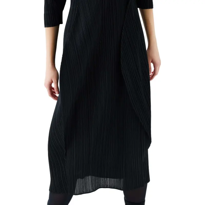 PLEATS PLEASE ISSEY MIYAKE FW24 Long-Sleeved Dresses Women's Black-5