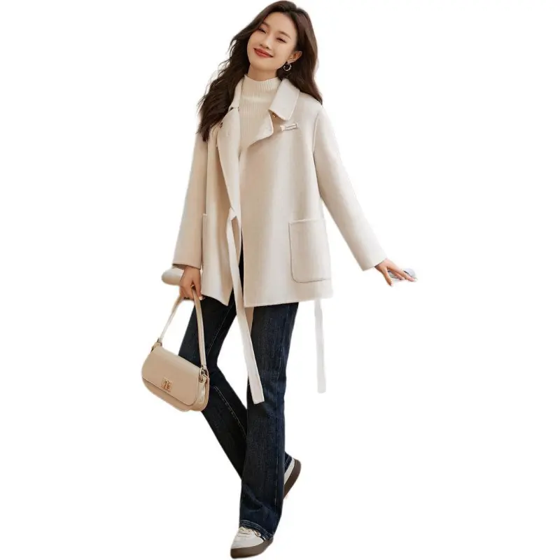 Mo Han Yi Mei Coat Women's Ecru-1
