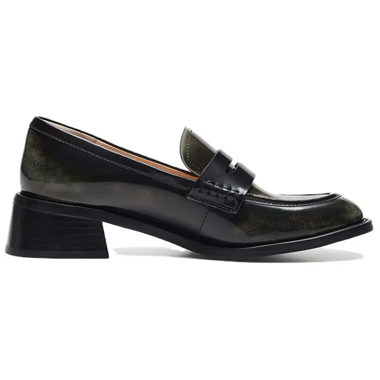 Le Saunda Loafers Women's Black-1