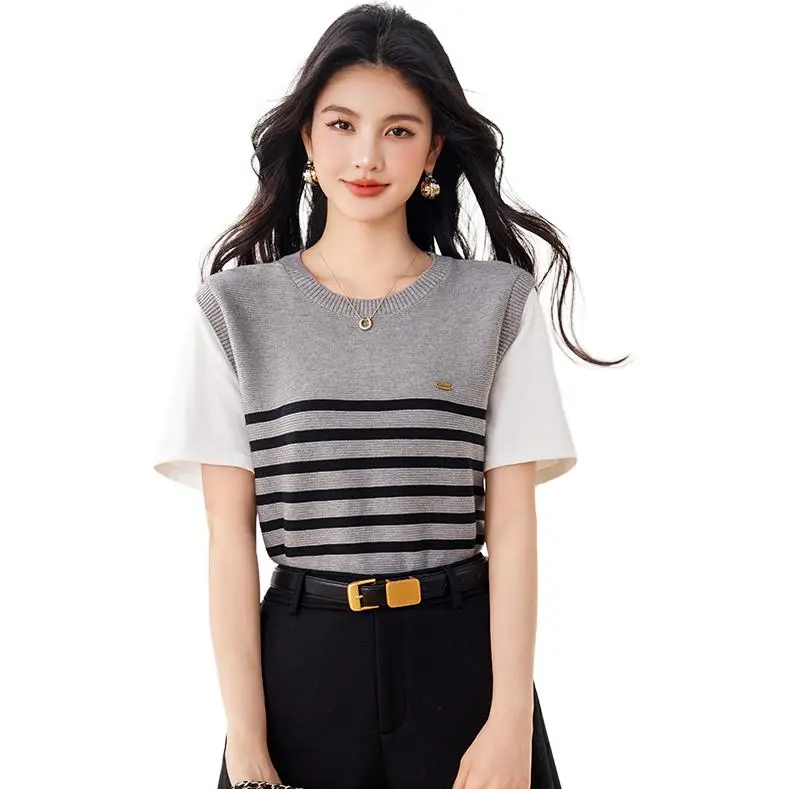 La Chapelle Knitwear Women's Gray Stripes-1