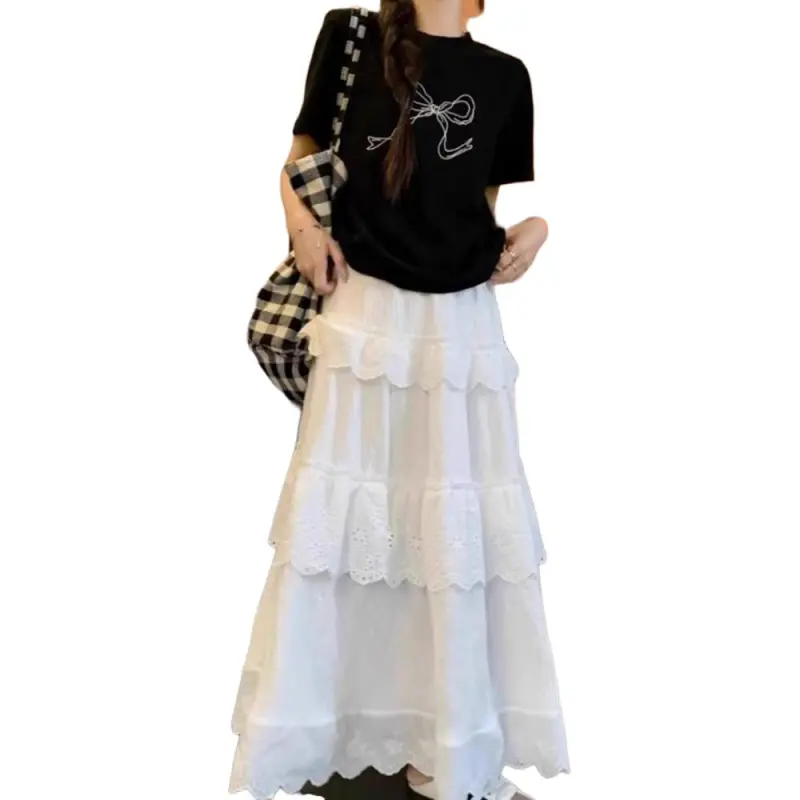 Fele.d T Shirts Women's Black-3