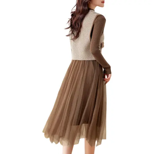 Like The Age Of Water Fall Skirt Set Regular Women's Coffee