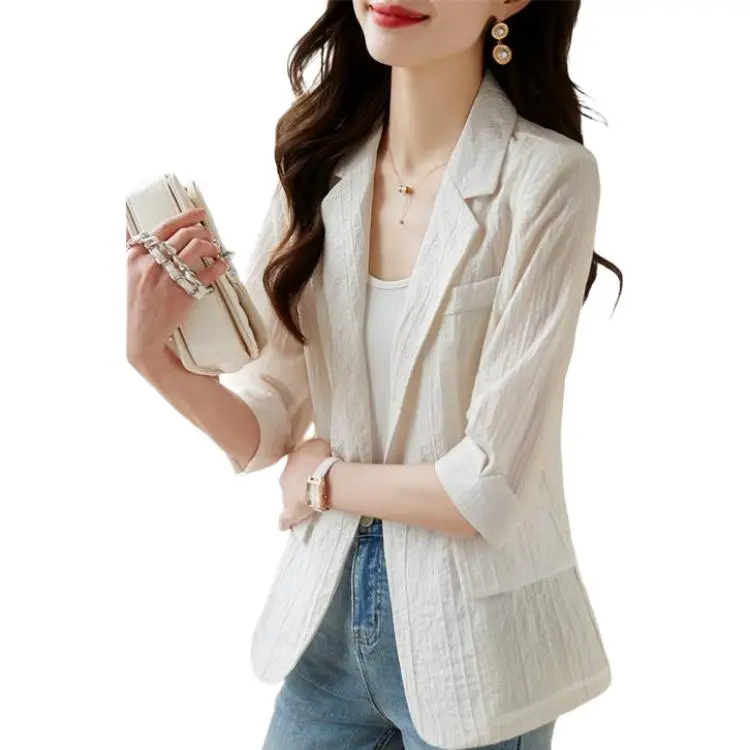 Still Quiet Cropped Coat Women's-11