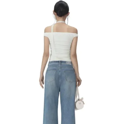 WEEKEND HUB T Shirt Women's Apricot