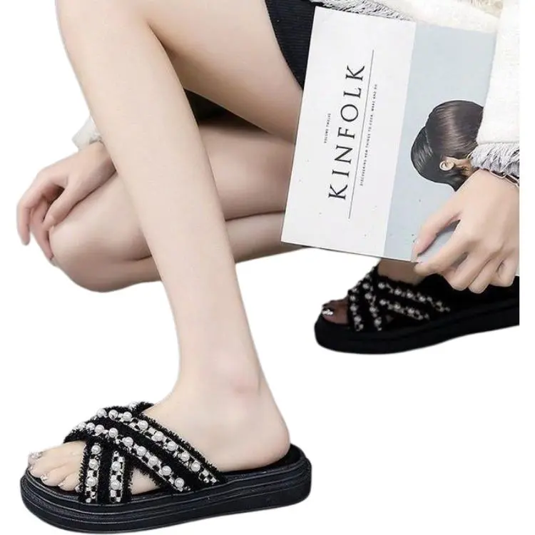 Qiao Anju Home Slippers Ecru, Black-8