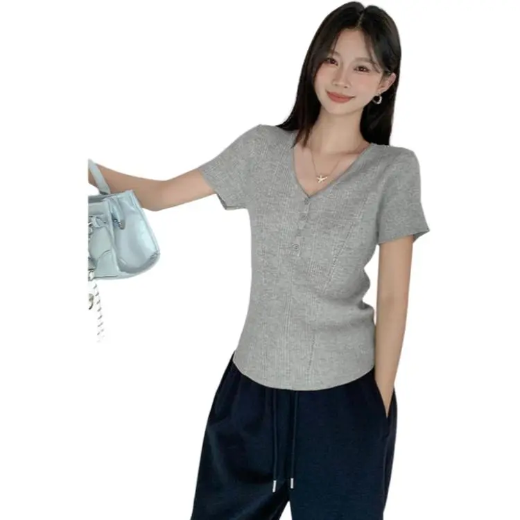 Mu Xiao Xin T Shirts Women's Light Heather Gray-2