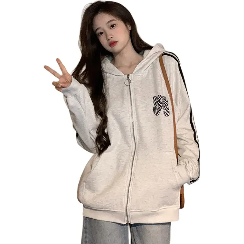 Mu Xiao Xin Sweatshirt Women's White Gray-3