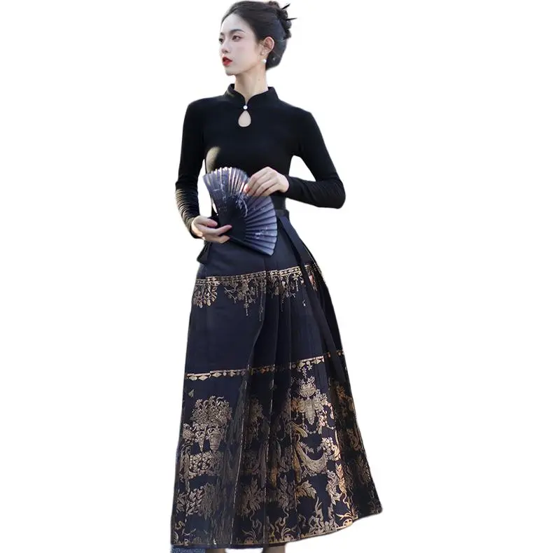 SONDR Hanfu Women's Black Gold-Weave Mamianqun-2