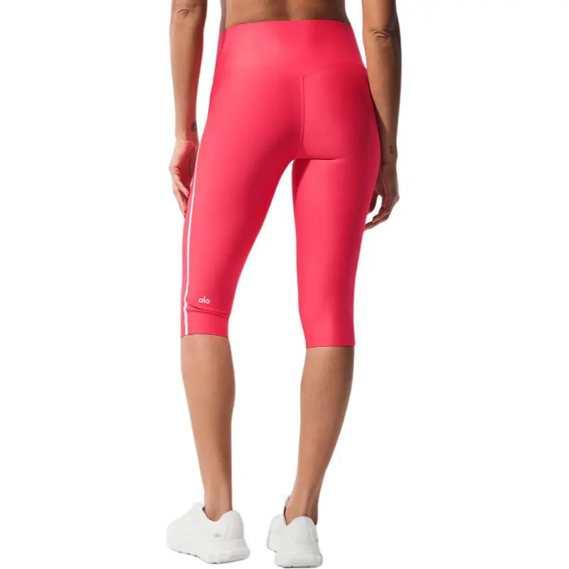 Alo Yoga Shorts Women's-1