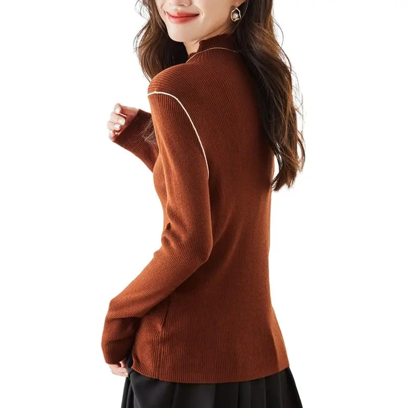 La Chapelle Knitwear Women's Coffee-3