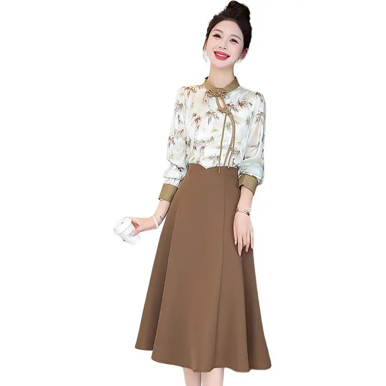 La Chapelle Two Piece Skirt Sets Women's-1