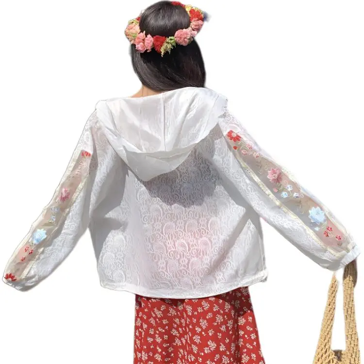 Mu Xiao Xin Cropped Coat Women's White-1