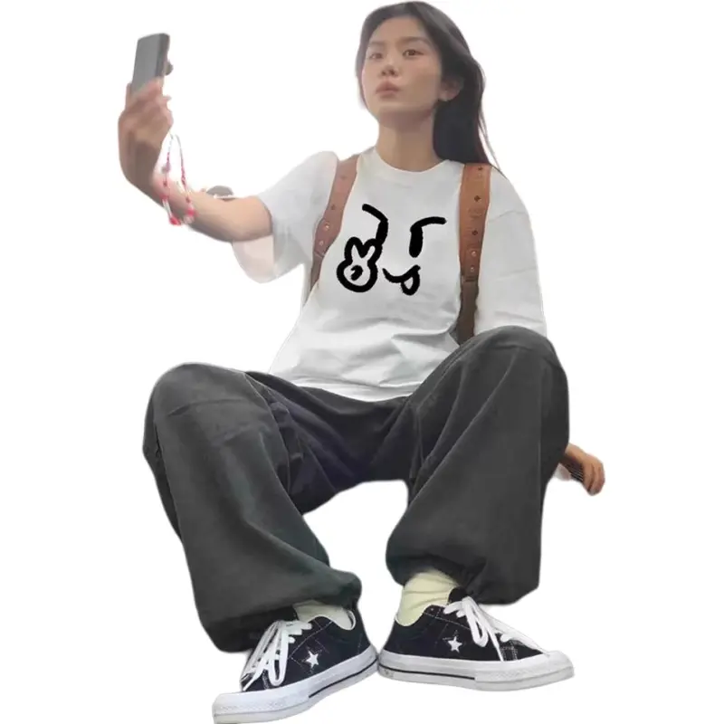 Fele.d T Shirts Women's White-4