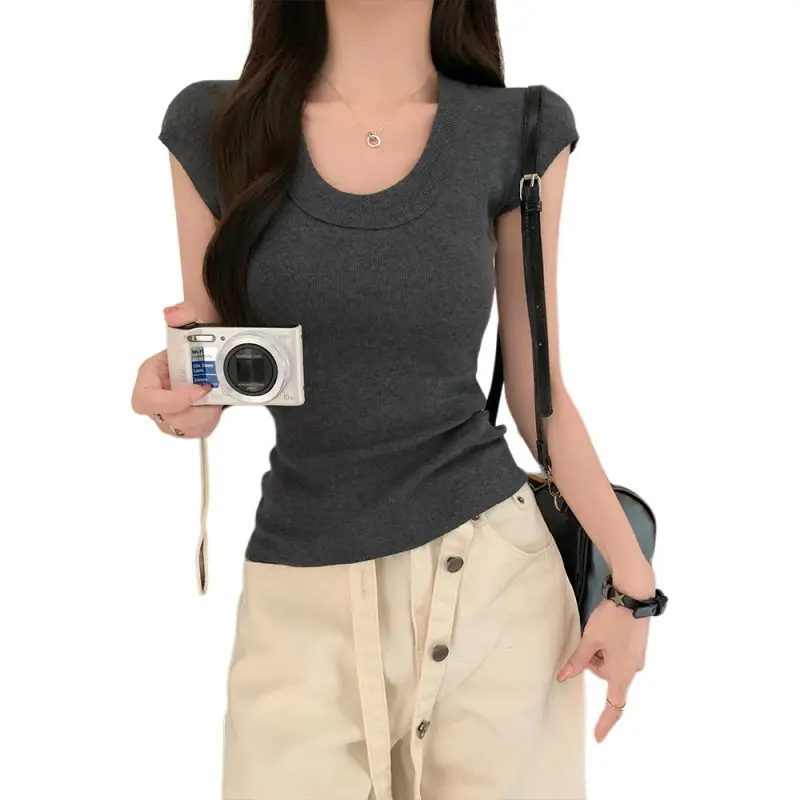 Dior Beauty Set in Sleeve T Shirt Women's-10