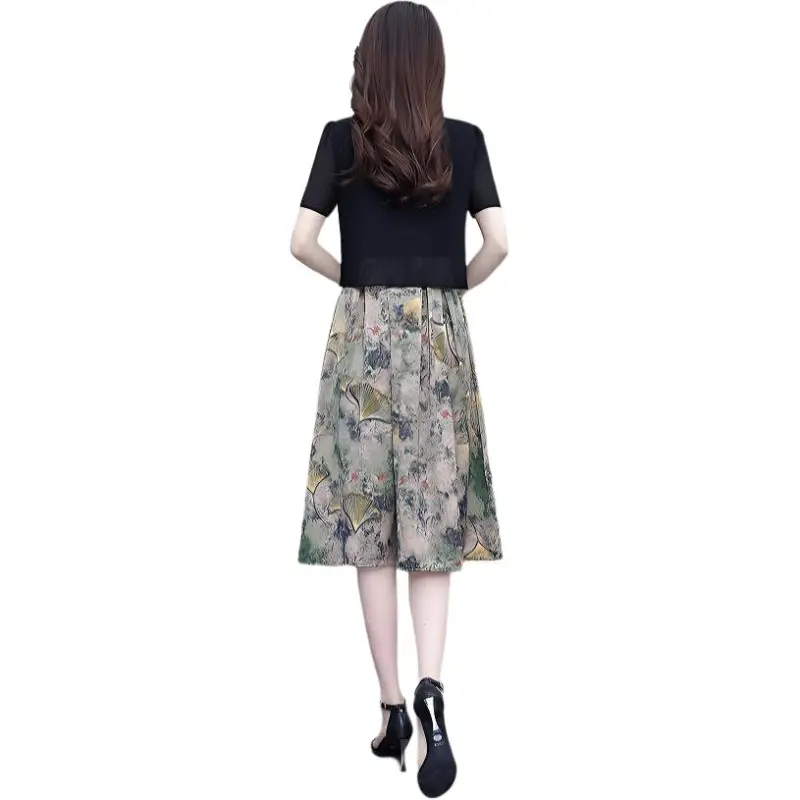 Flowers In Water Short Sleeved Dress Women's-1