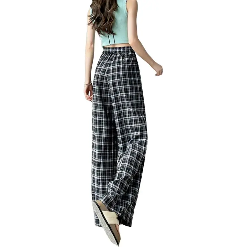 The New Age Family Casual Pants Women's Black Plaid-1