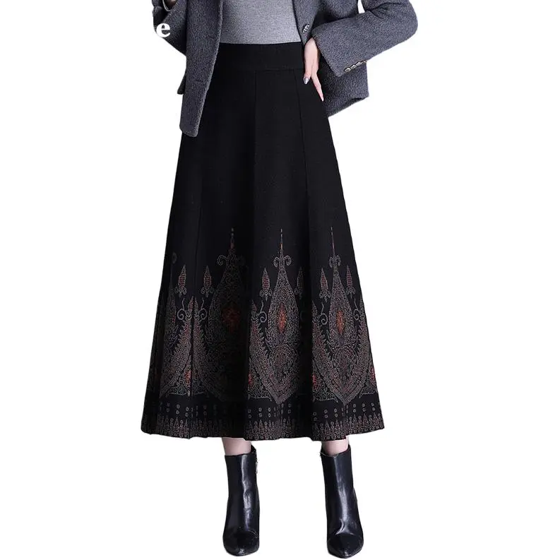 La Chapelle Knit Long Skirt Women's-4